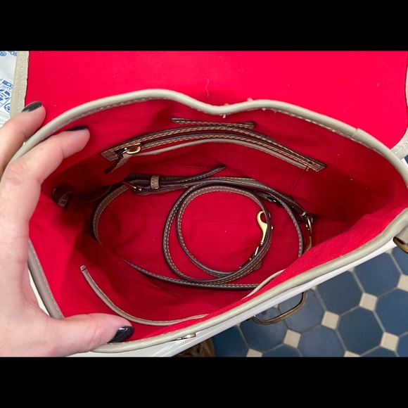 Large Light Taupe Florentine Dottie - Picture 9 of 11